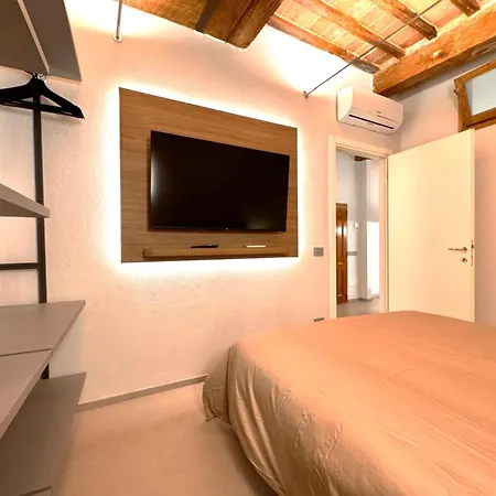 Apartman Modern Pendola Near The Duomo