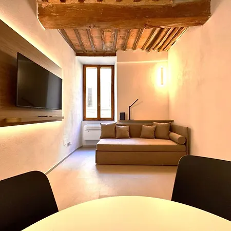 Modern Pendola Near The Duomo * Σιένα
